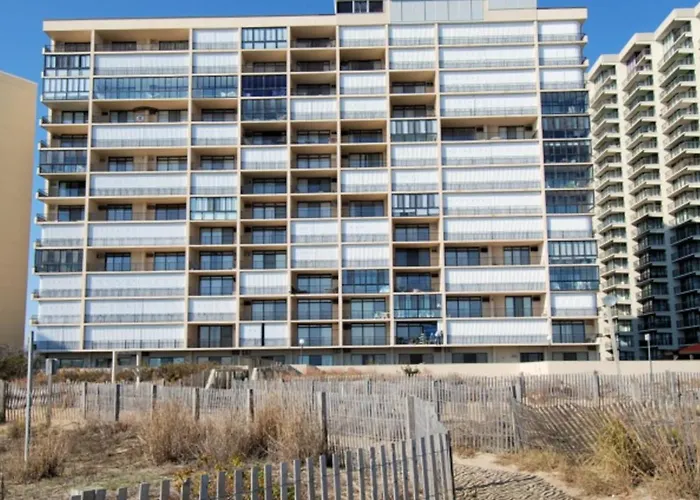 Highpoint North Apartment